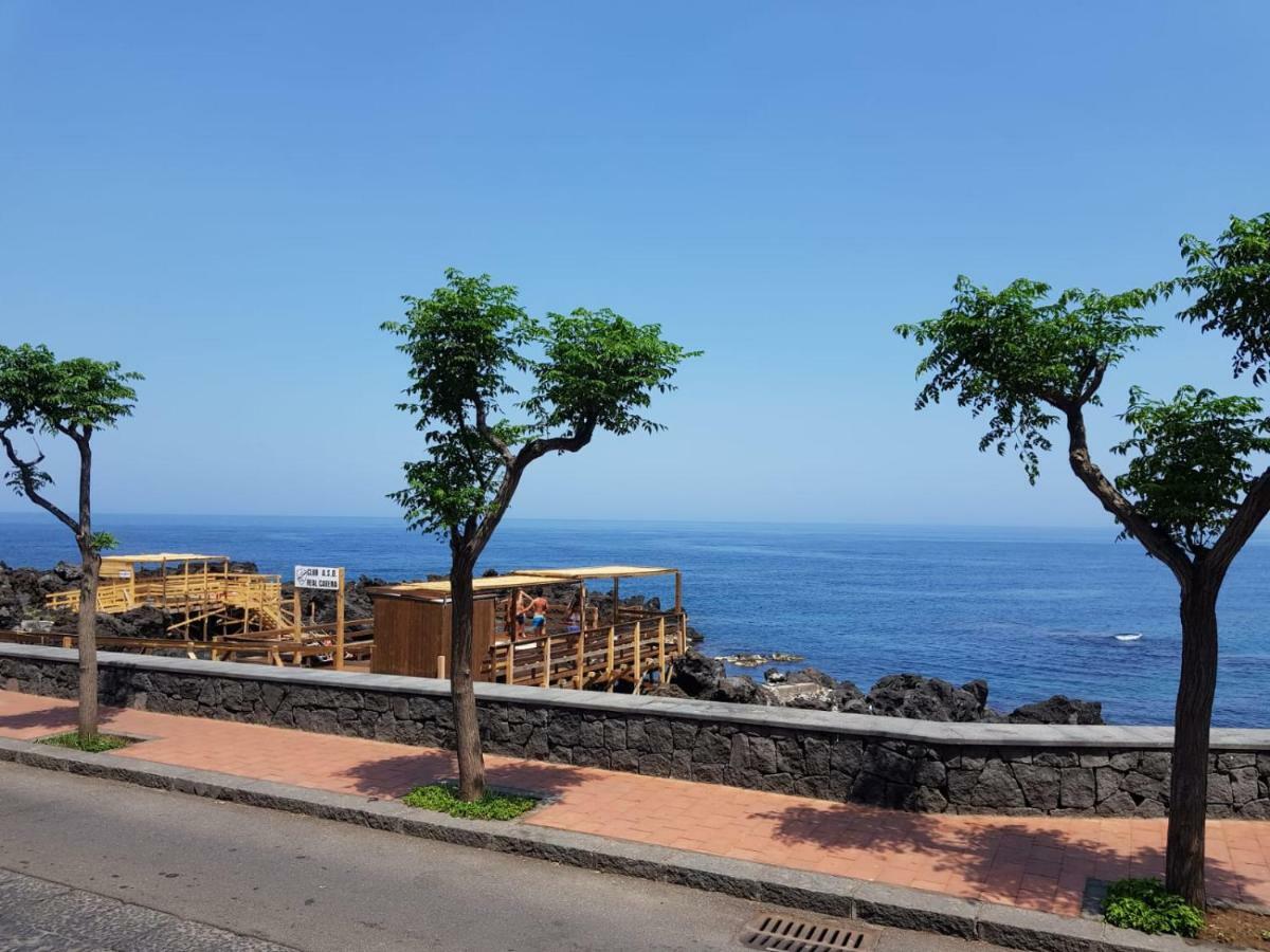 Vila Infinito Mare Acireale Exteriér fotografie